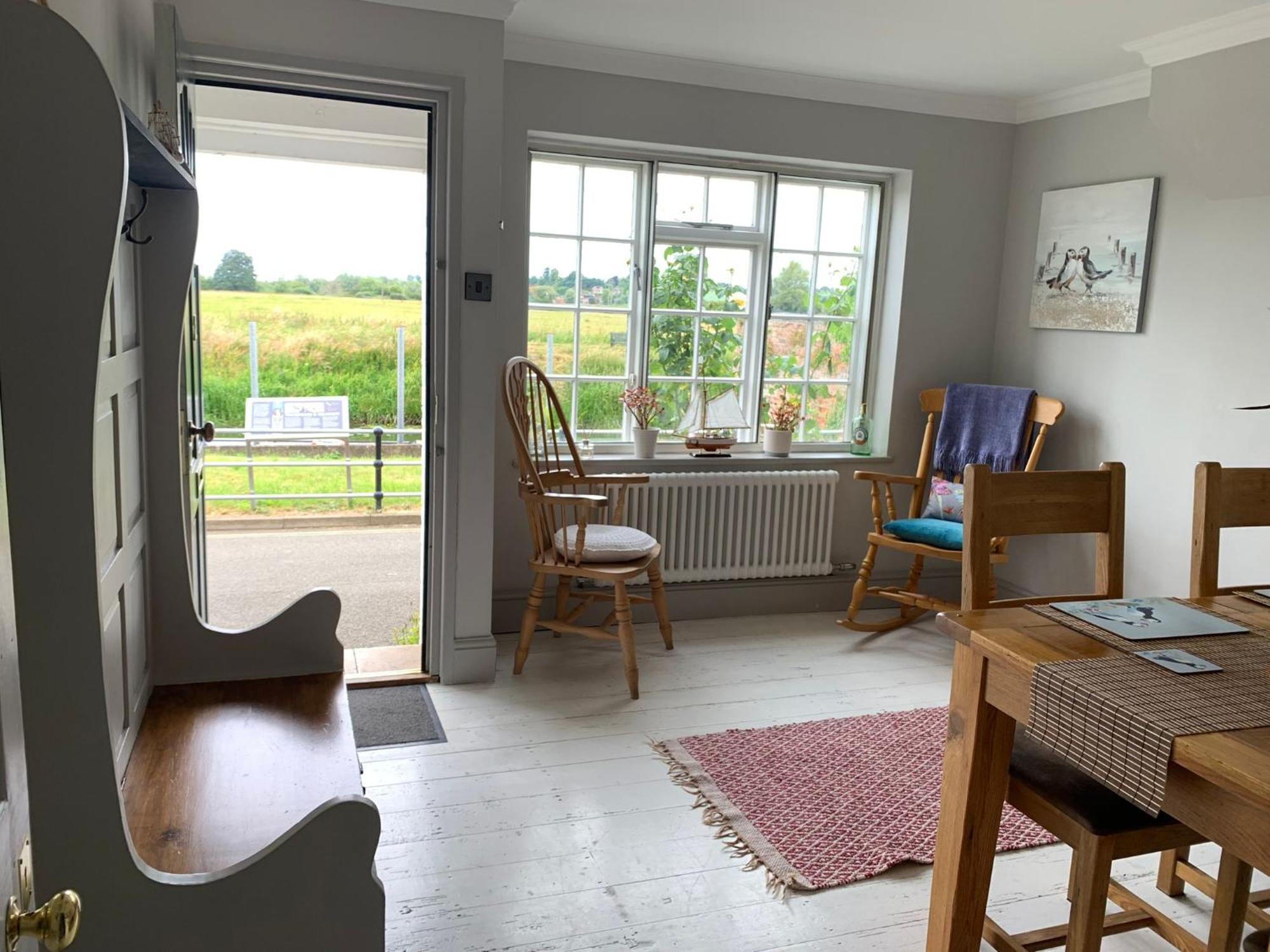 Riverside Cottage テュークスベリー エクステリア 写真